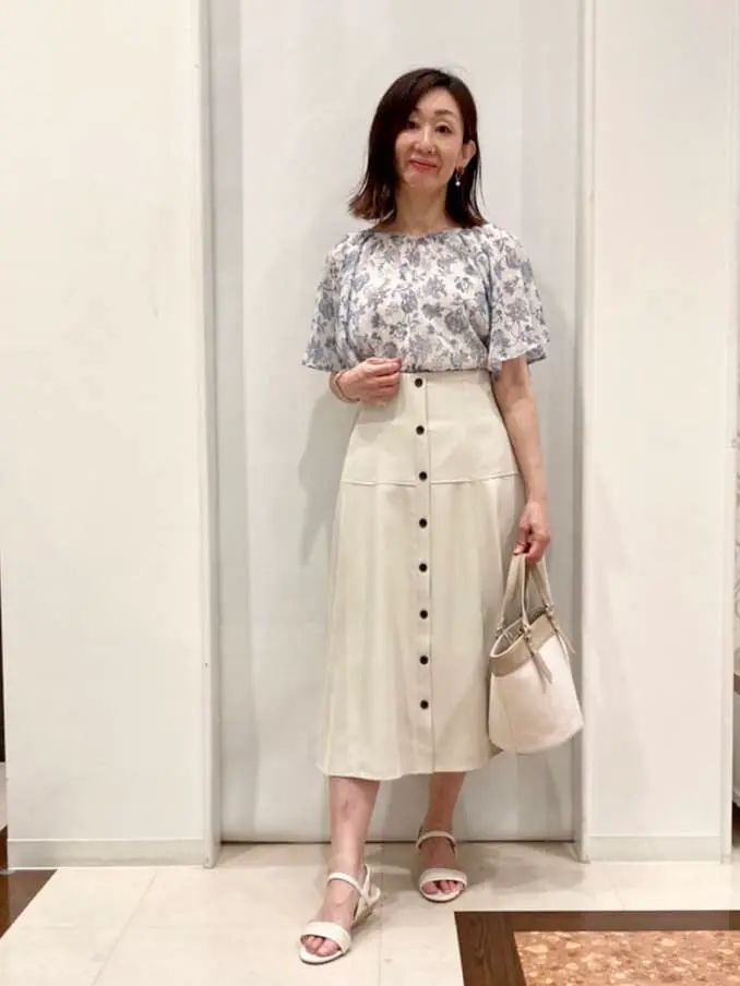 ANY SIS スタッフ コーディネート画像