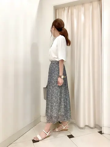 ANY SIS 金井 コーディネート画像