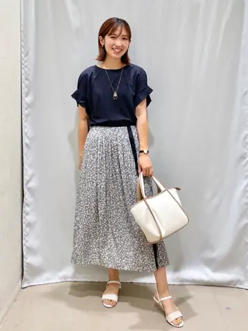 ANY SIS 濱野 コーディネート画像