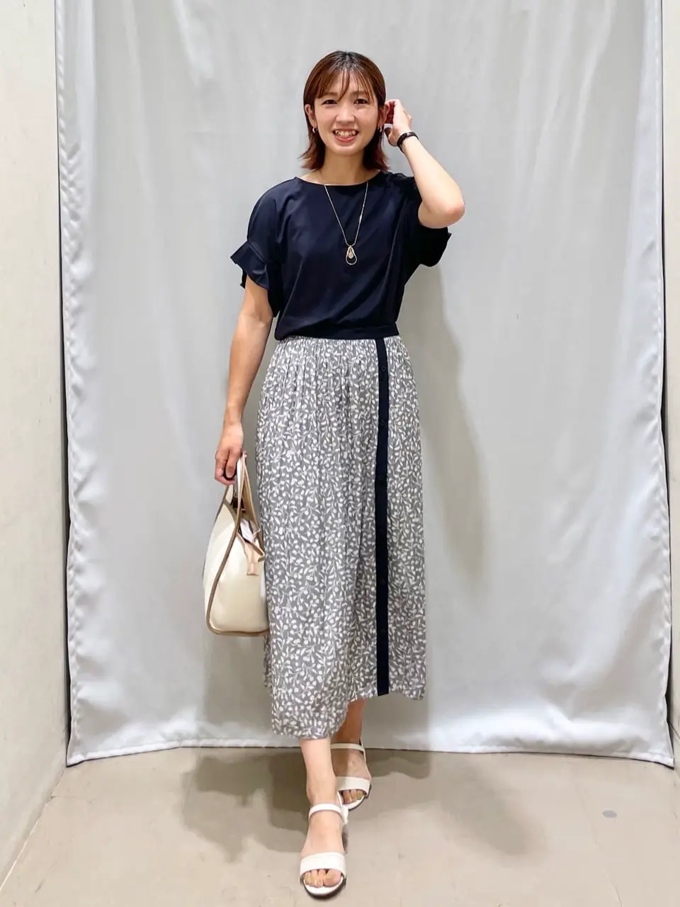 ANY SIS 濱野 コーディネート画像