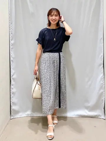 ANY SIS 濱野 コーディネート画像