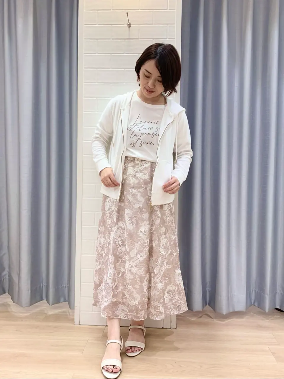 ANY SIS 丸岡 コーディネート画像