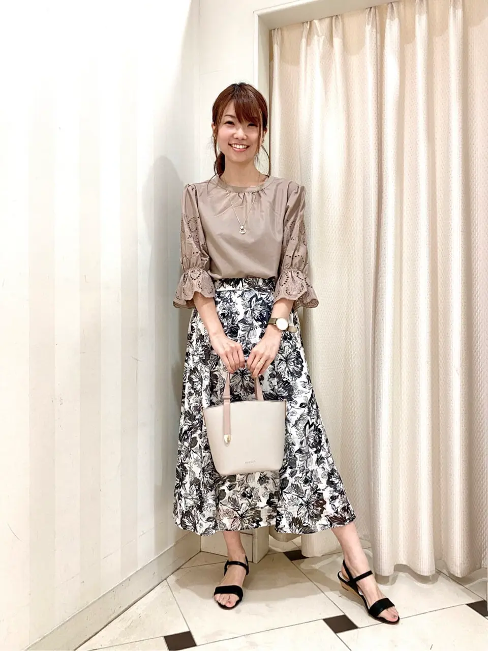 ANY SIS 金井 コーディネート画像