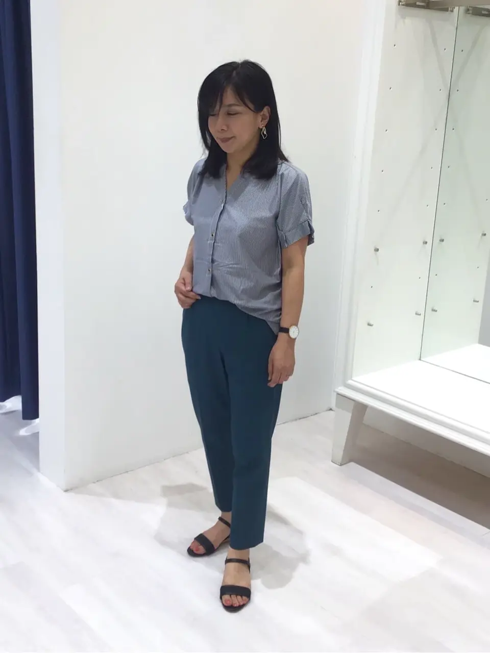 ANY SIS スタッフ コーディネート画像