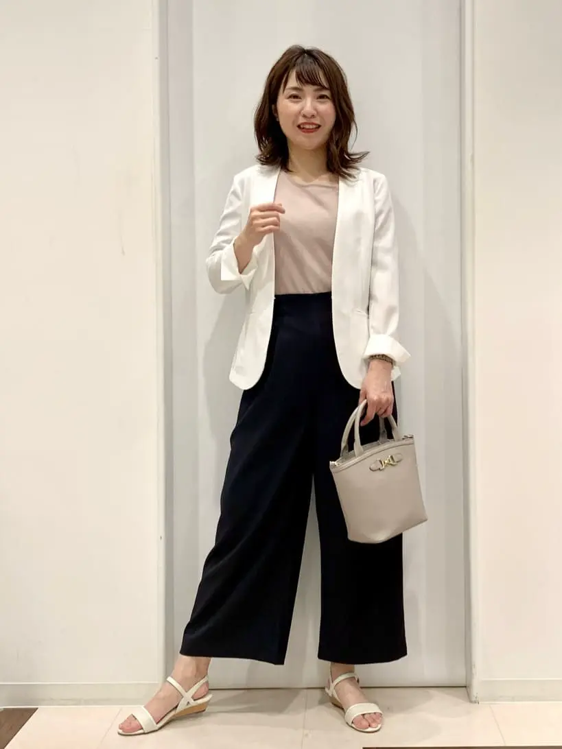 ANY SIS 横田 コーディネート画像