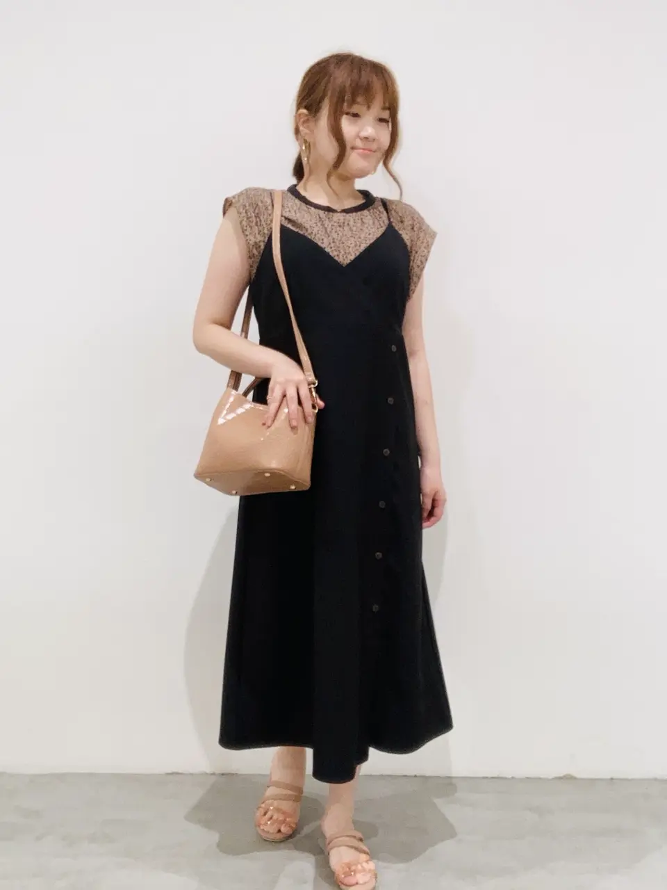 ANY SIS 川根　彩 コーディネート画像