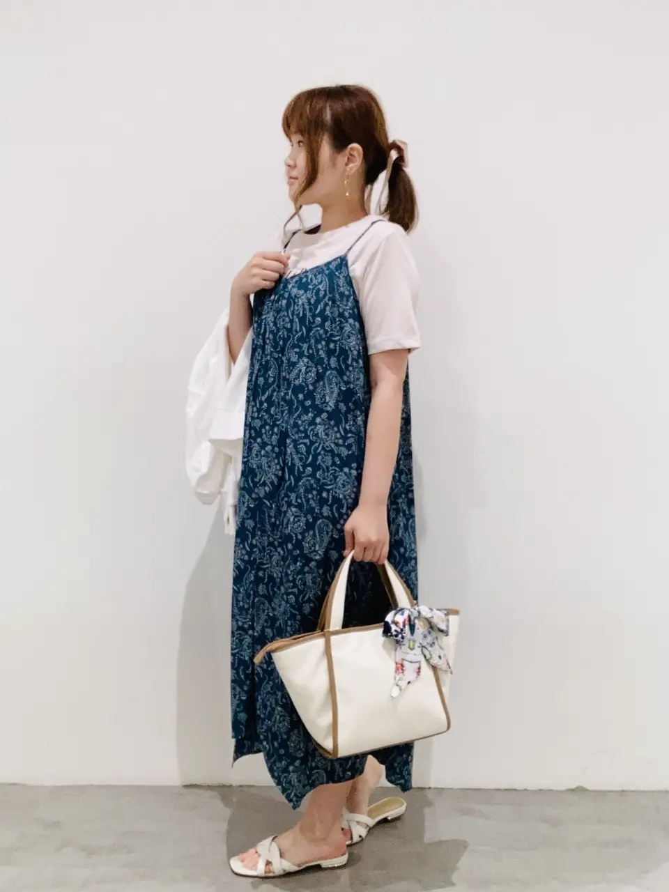 ANY SIS 川根　彩 コーディネート画像