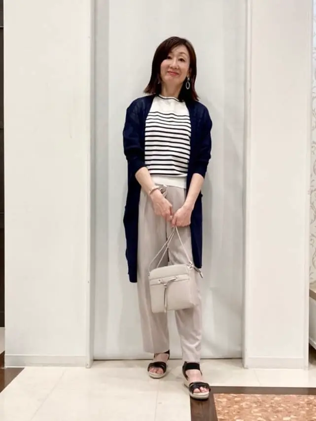 ANY SIS スタッフ コーディネート画像