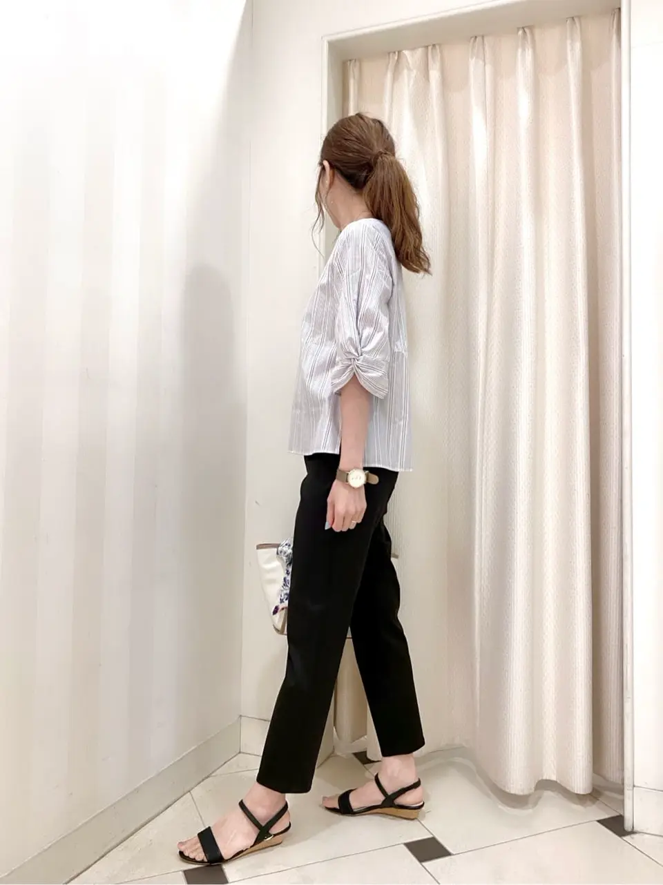 ANY SIS 金井 コーディネート画像