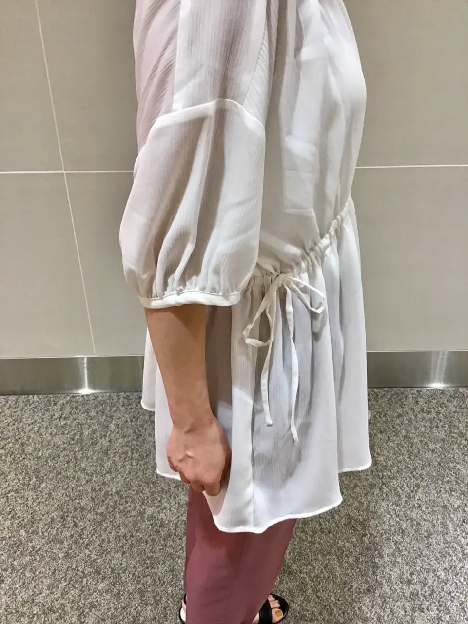 ANY SIS 浅野 コーディネート画像