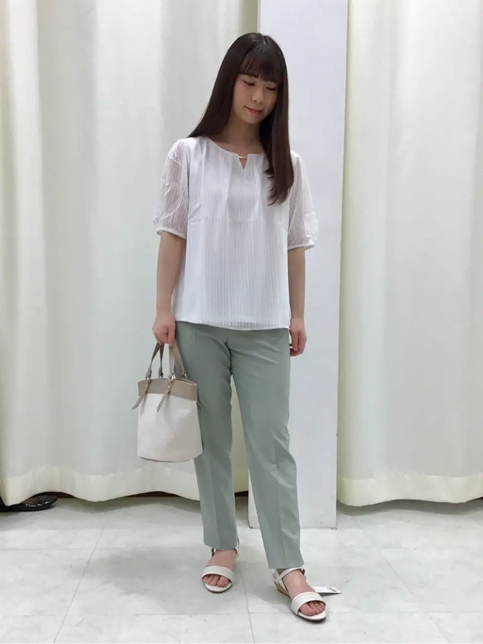  スタッフ コーディネート画像