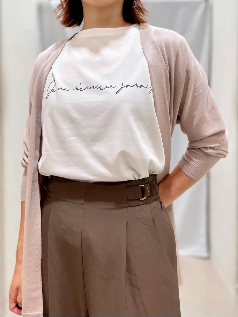 ANY SIS 濱野 コーディネート画像