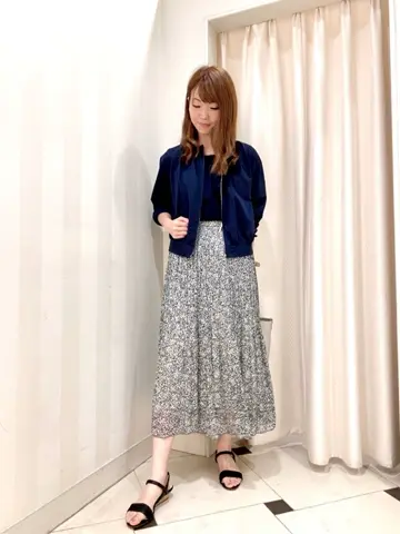 ANY SIS 金井 コーディネート画像