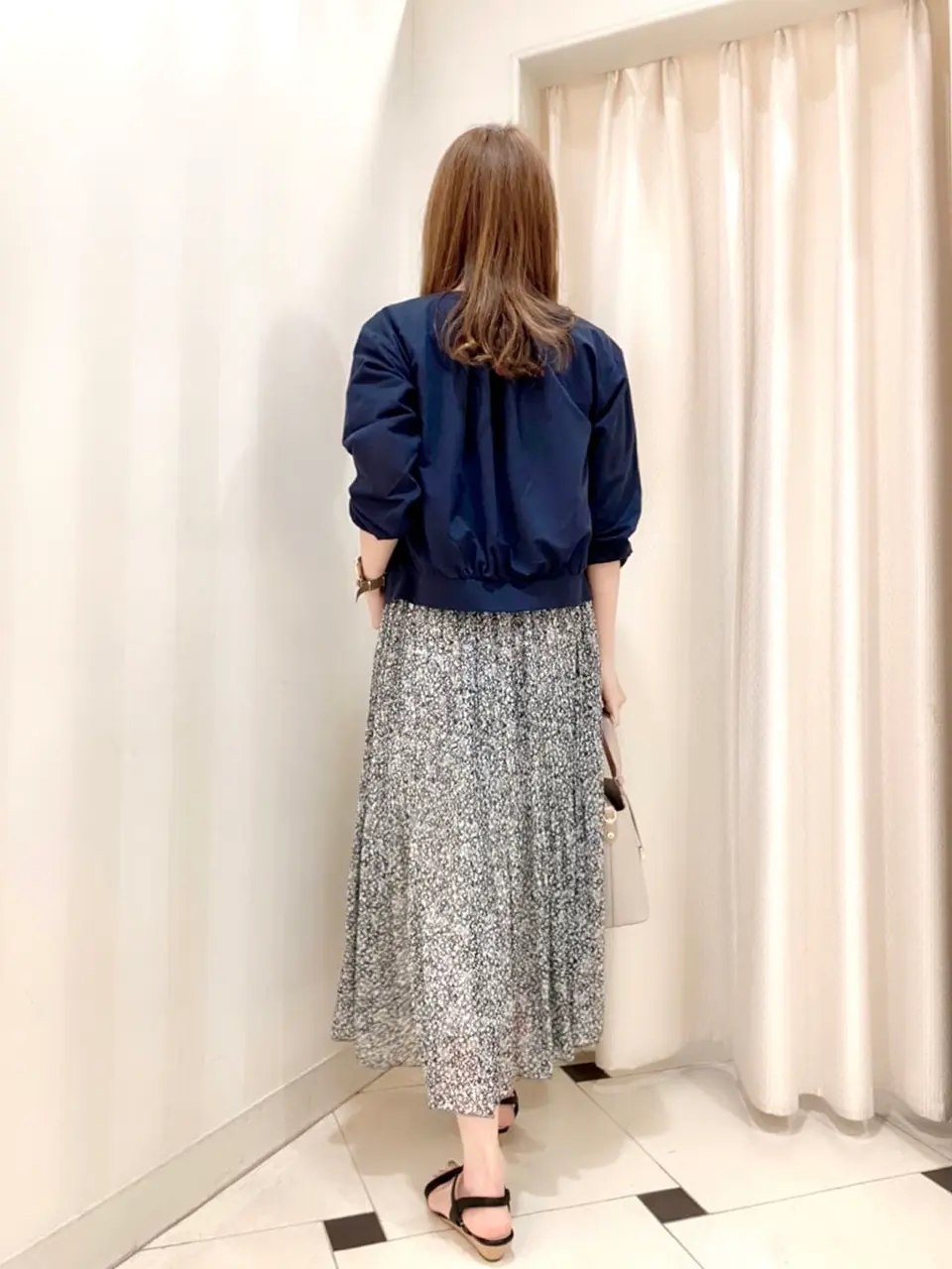 ANY SIS 金井 コーディネート画像