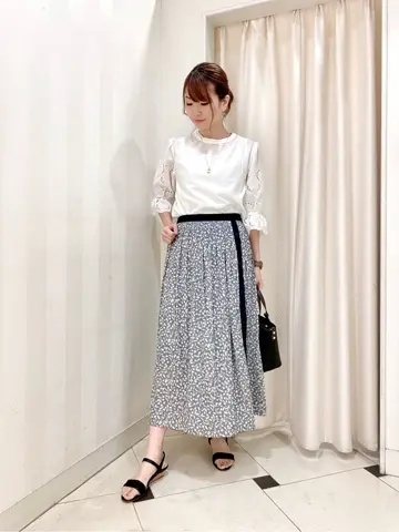 ANY SIS 金井 コーディネート画像