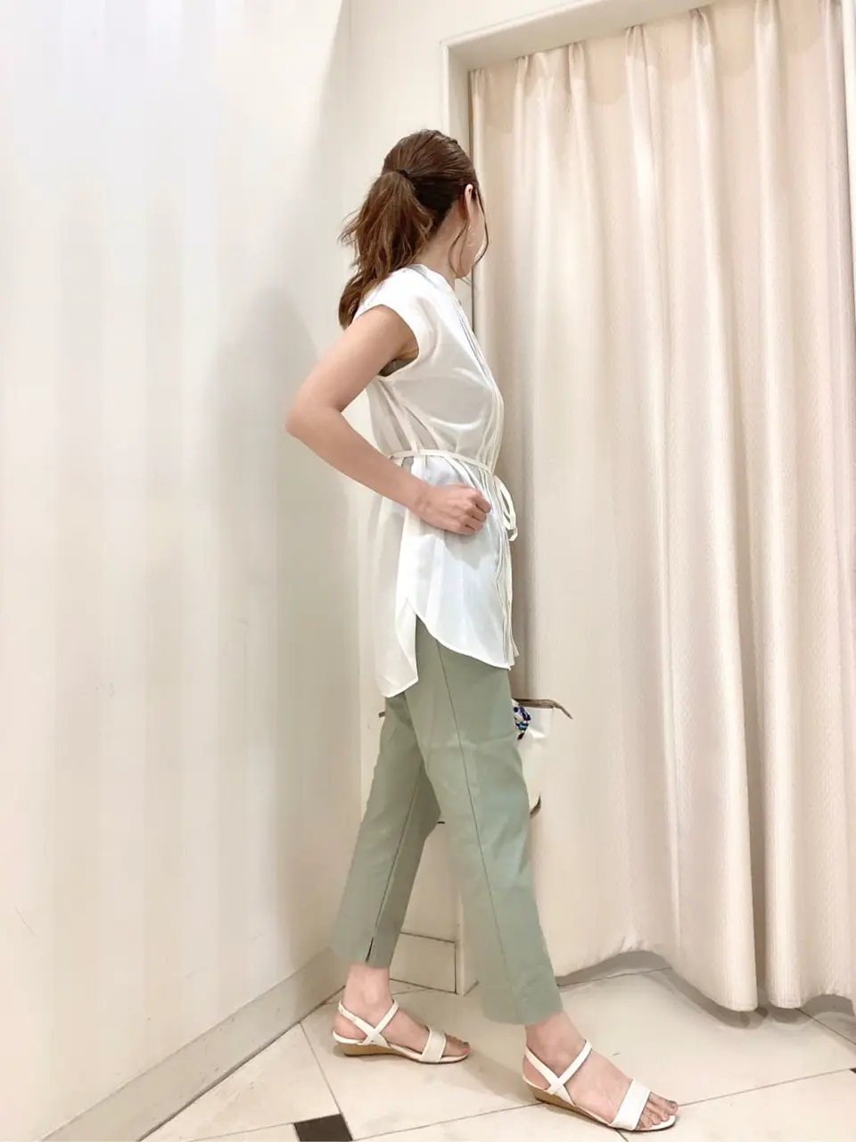 ANY SIS 金井 コーディネート画像