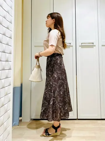 ANY SIS 藤田 コーディネート画像