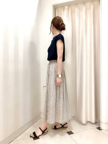 ANY SIS 金井 コーディネート画像