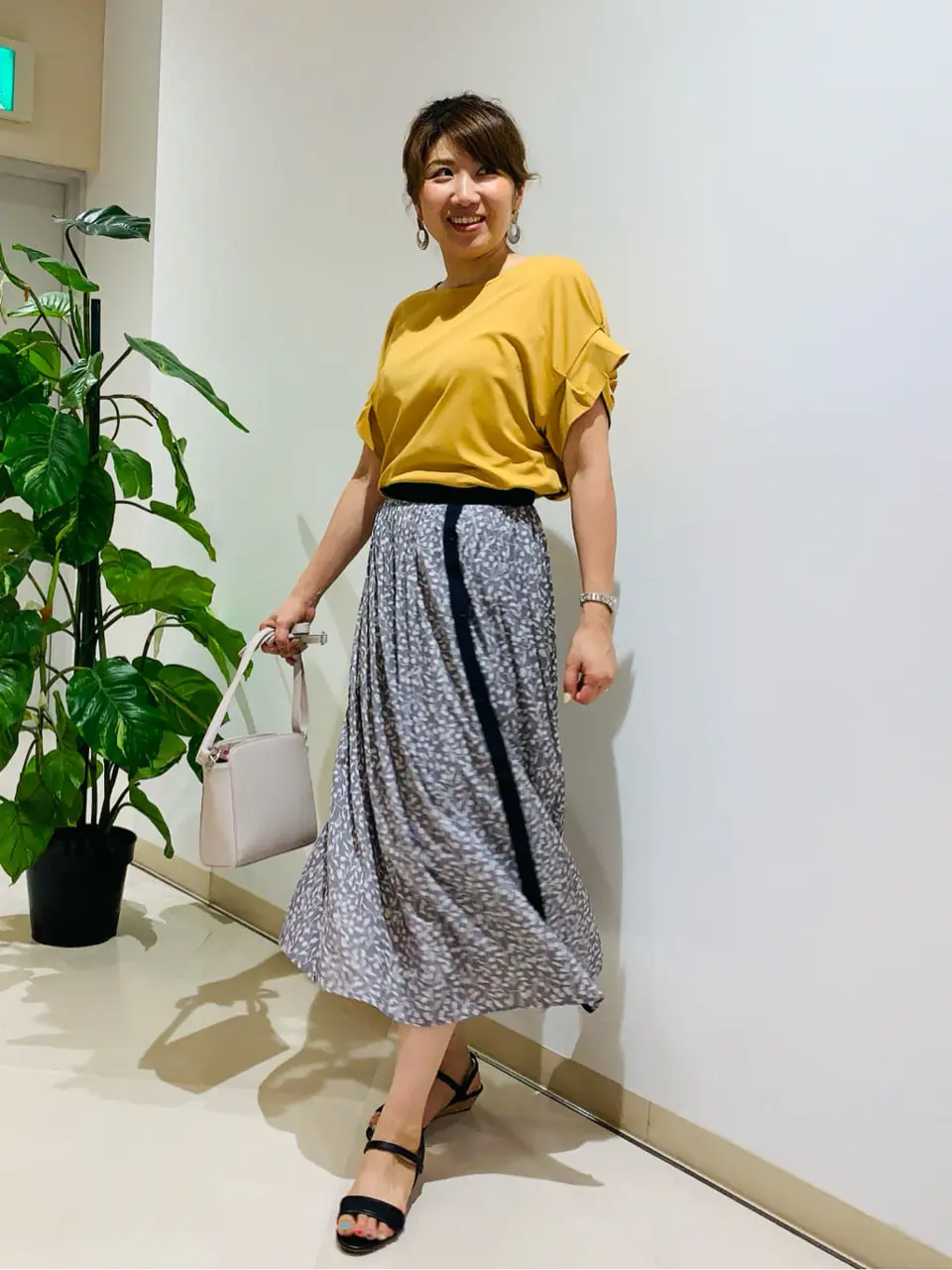 ANY SIS 石川 コーディネート画像