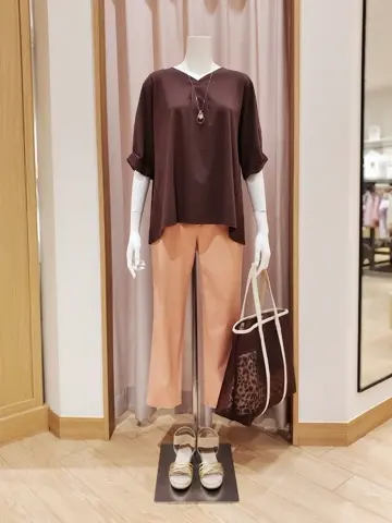 ANY SIS 岩田 コーディネート画像