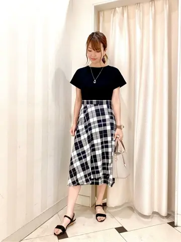 ANY SIS 金井 コーディネート画像