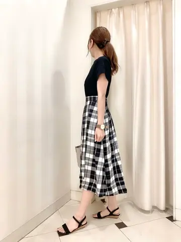 ANY SIS 金井 コーディネート画像