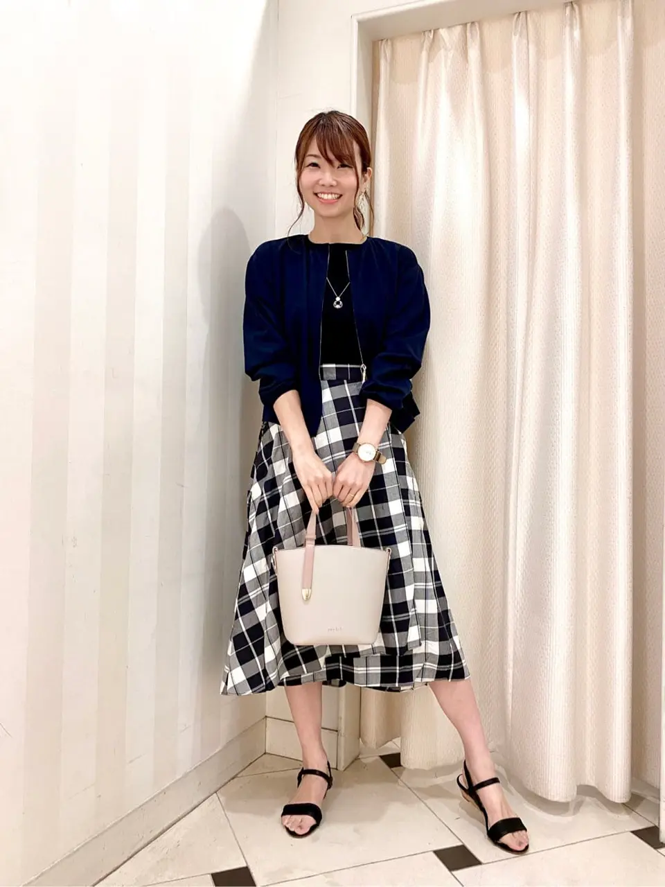 ANY SIS 金井 コーディネート画像