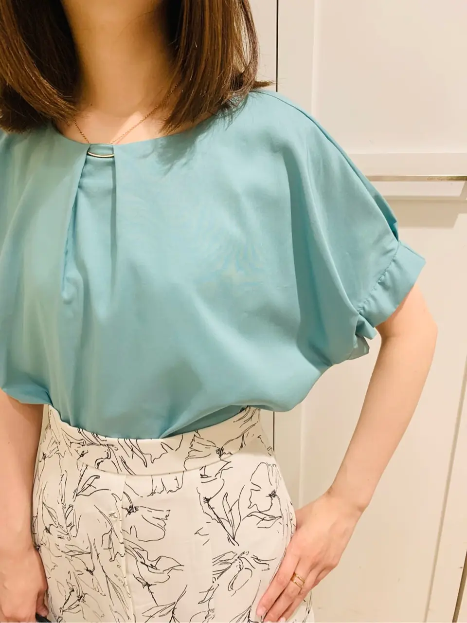 ANY SIS スタッフ コーディネート画像