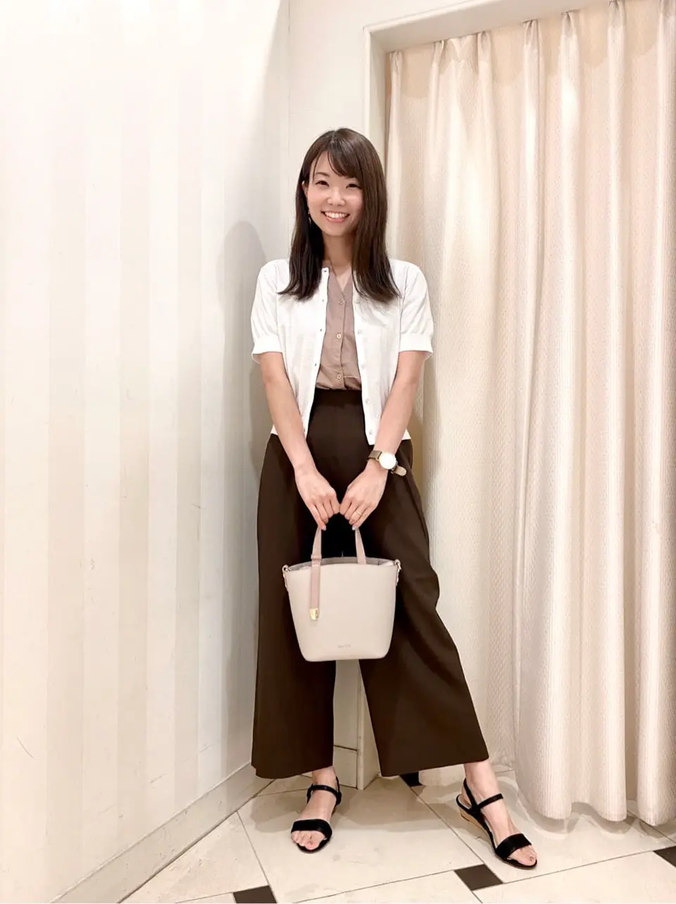 ANY SIS 金井 コーディネート画像