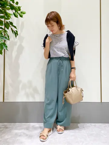 ANY SIS スタッフ コーディネート画像