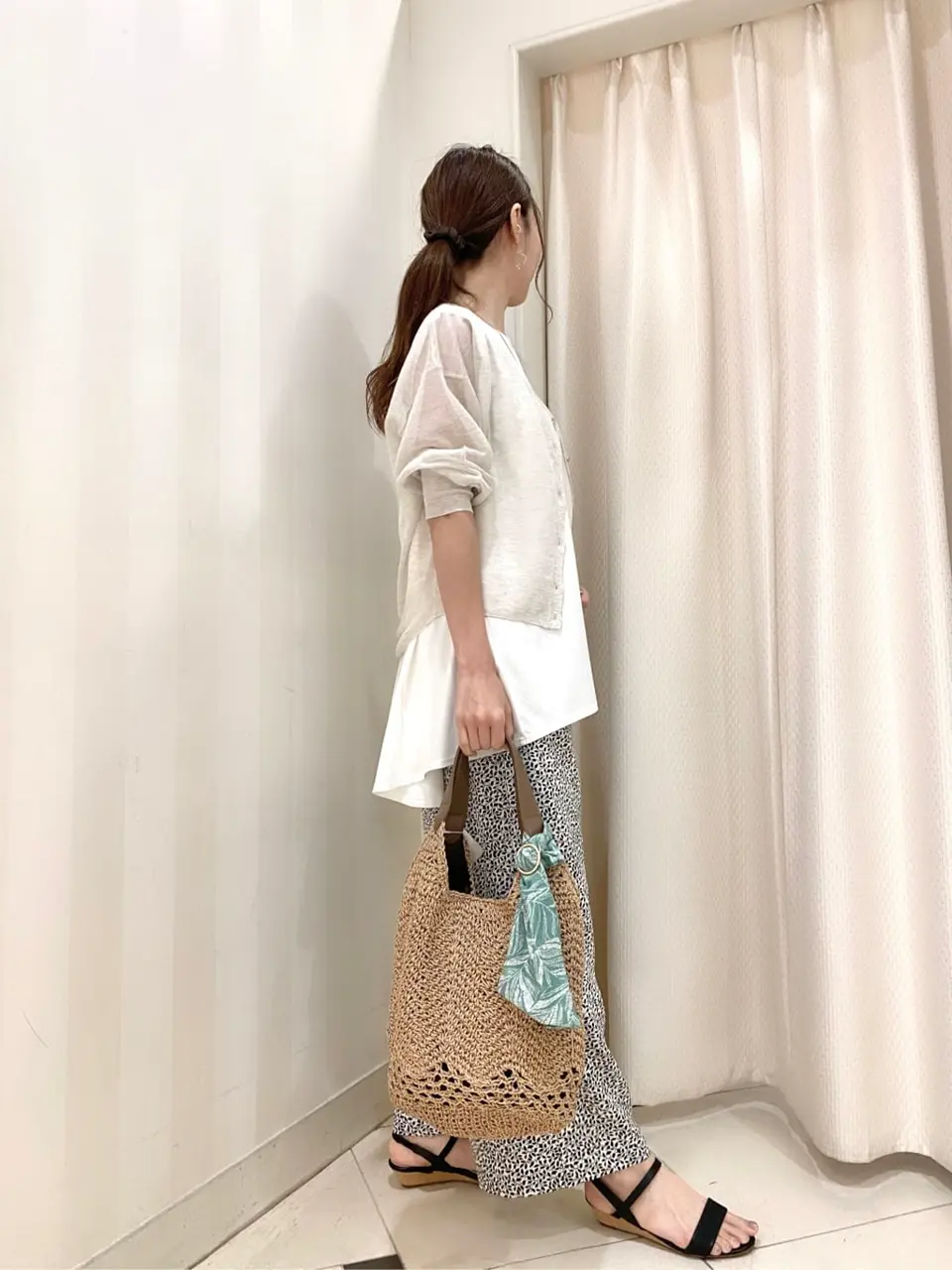 ANY SIS 金井 コーディネート画像