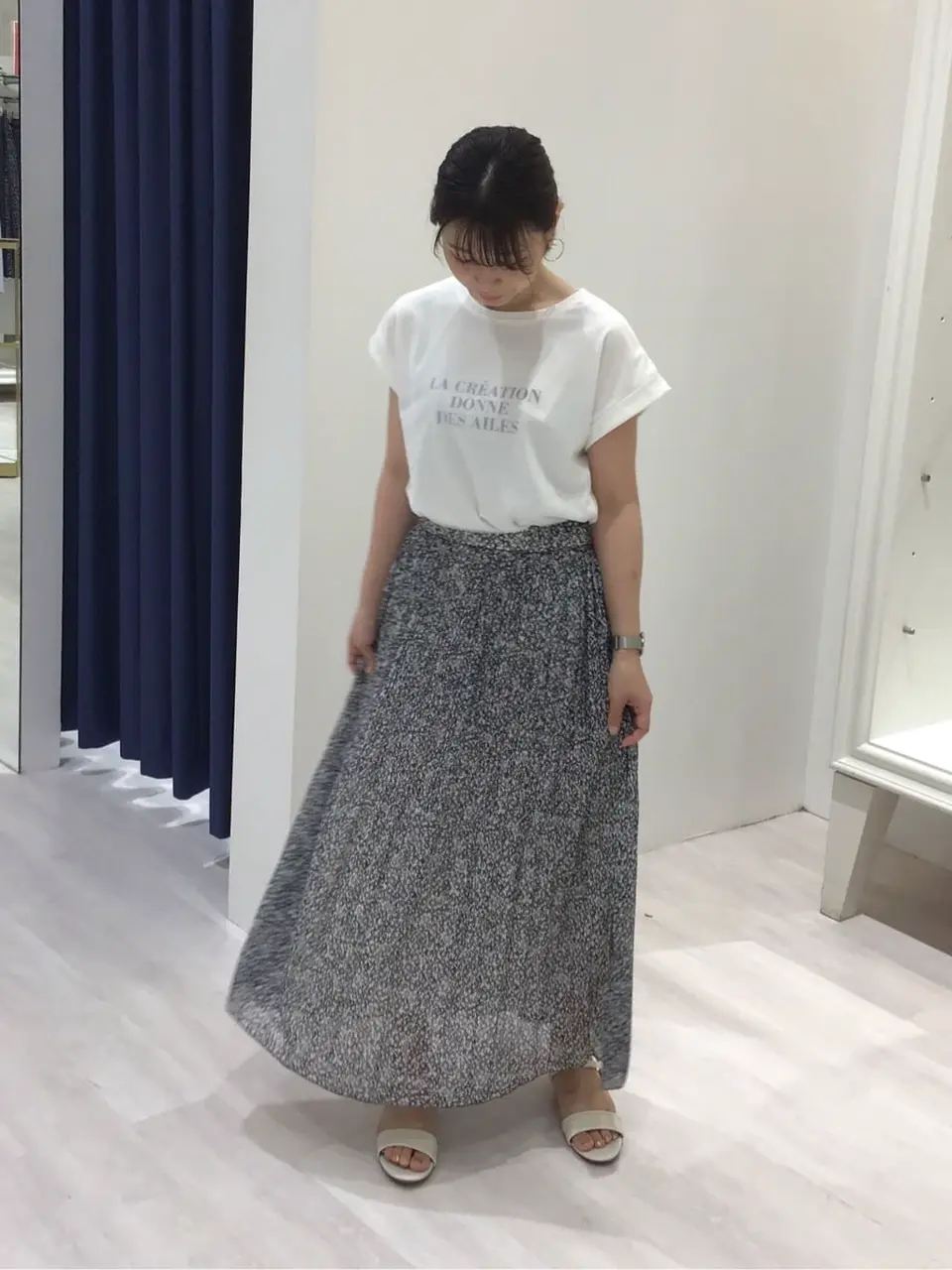 ANY SIS スタッフ コーディネート画像