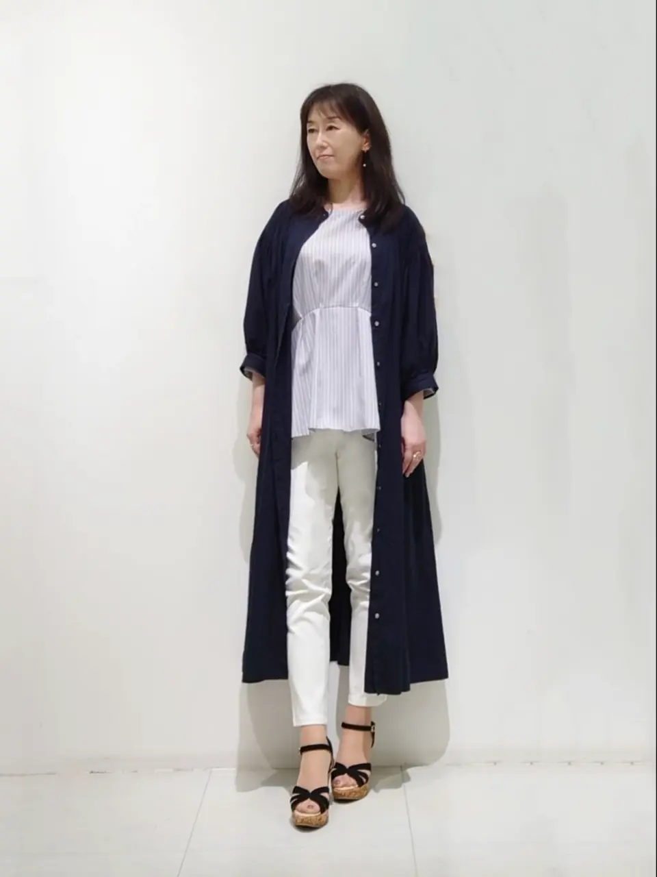 ANY SIS スタッフ コーディネート画像