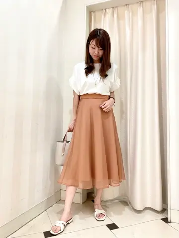 ANY SIS 金井 コーディネート画像