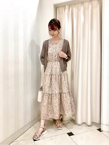 ANY SIS 金井 コーディネート画像