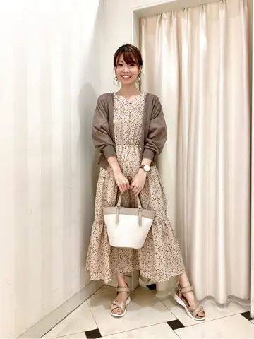 ANY SIS 金井 コーディネート画像