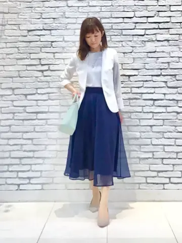 ANY SIS スタッフ コーディネート画像