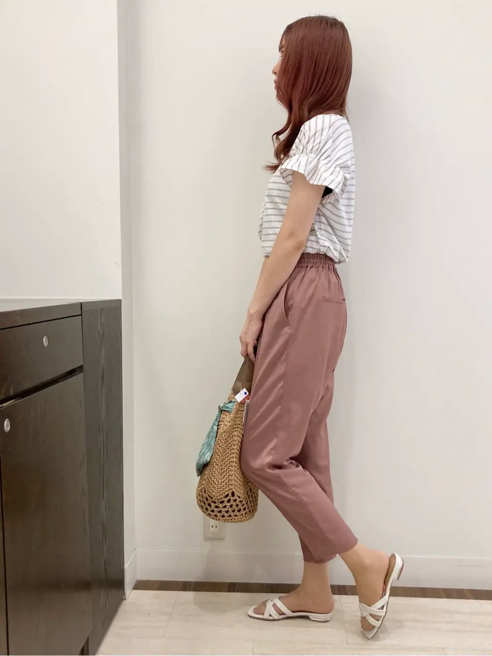 ANY SIS スタッフ コーディネート画像