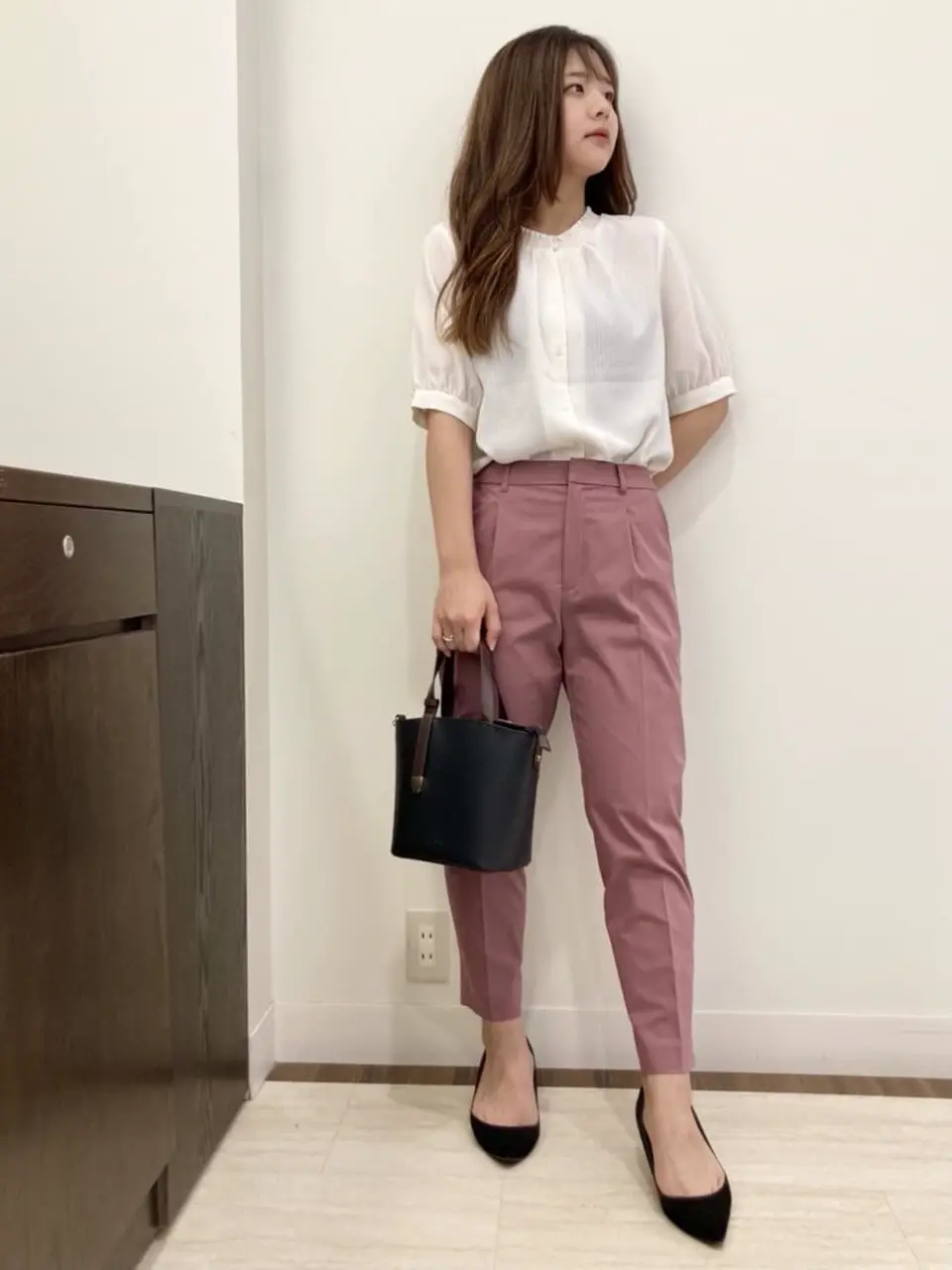 ANY SIS スタッフ コーディネート画像