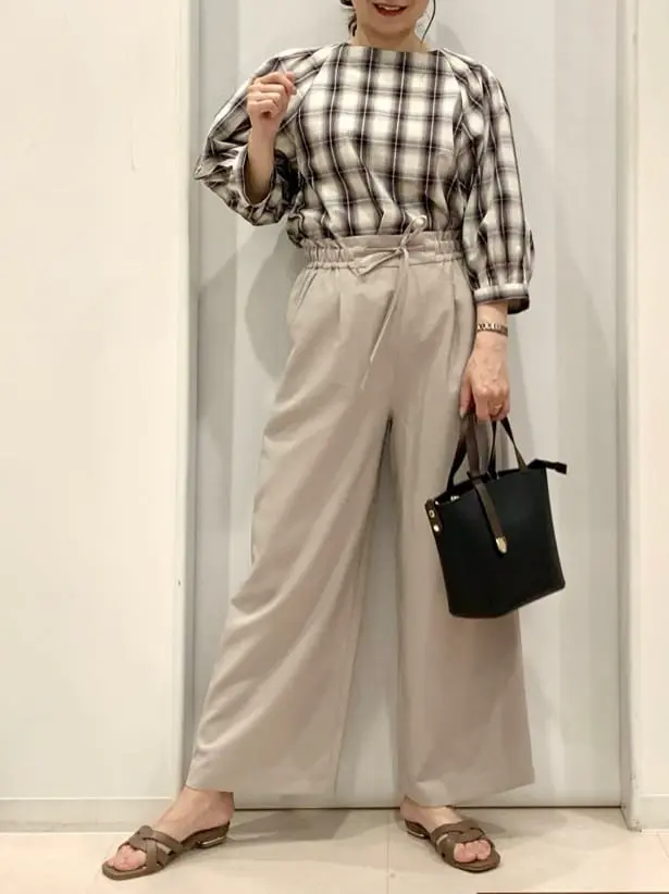 ANY SIS 横田 コーディネート画像