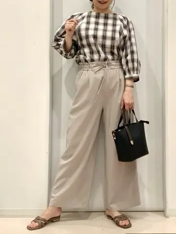 ANY SIS 横田 コーディネート画像