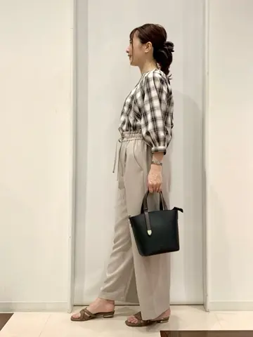 ANY SIS 横田 コーディネート画像