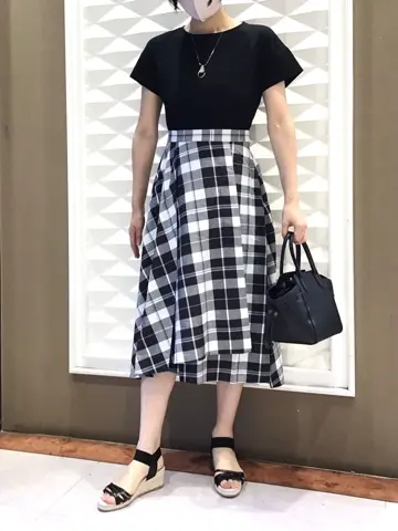 ANY SIS N コーディネート画像