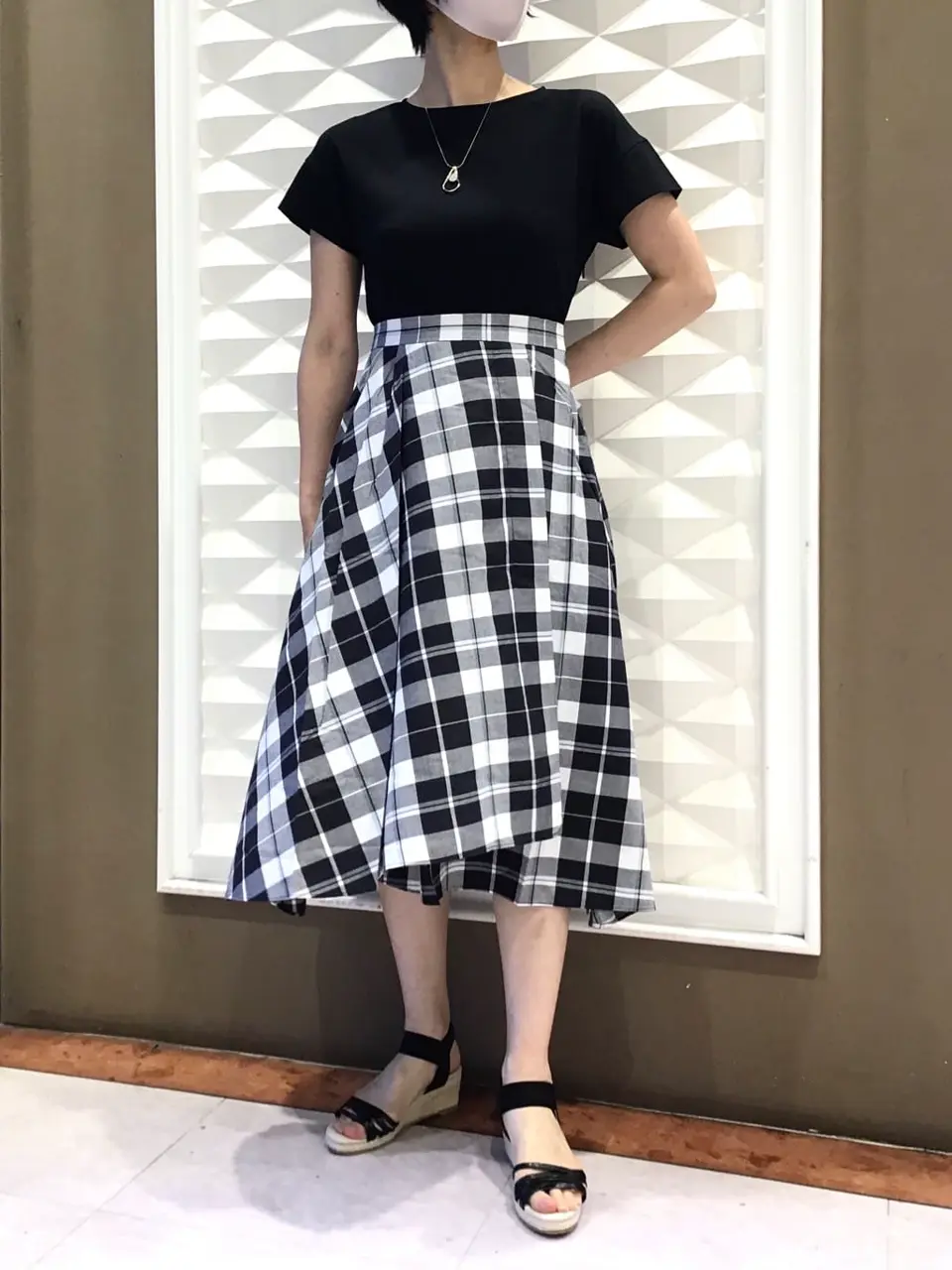 ANY SIS N コーディネート画像