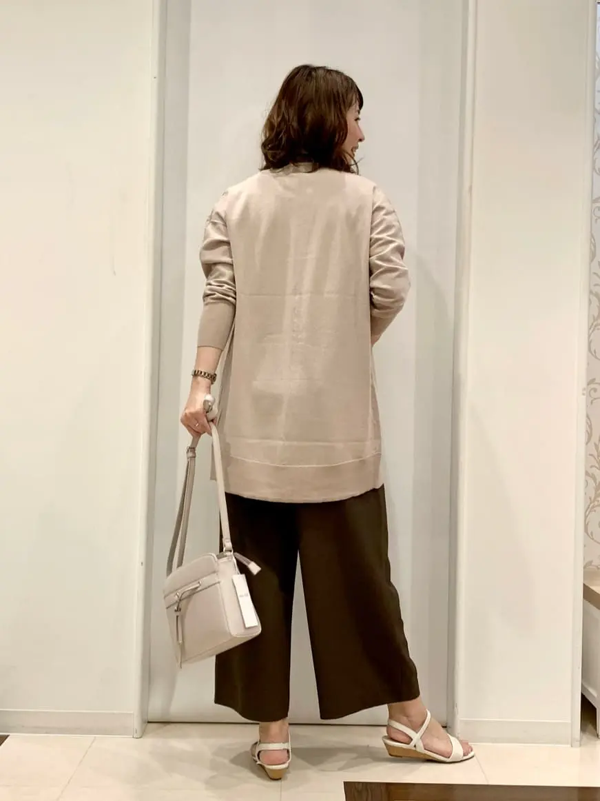 ANY SIS 横田 コーディネート画像