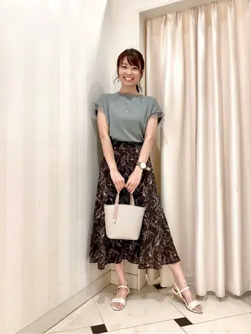 ANY SIS 金井 コーディネート画像