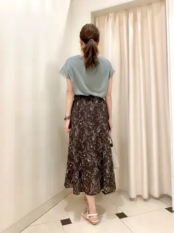 ANY SIS 金井 コーディネート画像