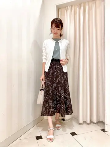 ANY SIS 金井 コーディネート画像