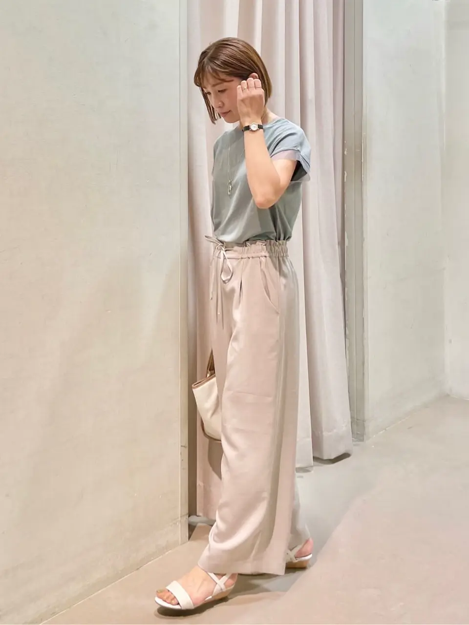 ANY SIS 濱野 コーディネート画像