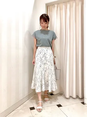 ANY SIS 金井 コーディネート画像